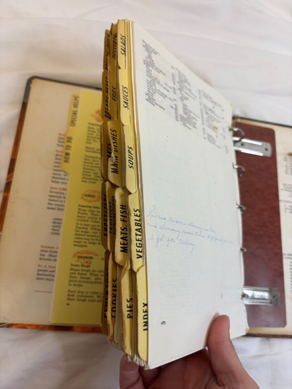 Betty Crocker's Picture Cook Book Vintage Second Edition (Revised and Enlarged) - Picture 6 of 10